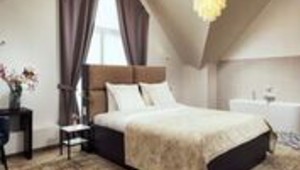 Presidential suite